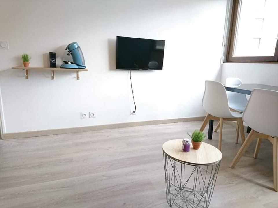 Lpa Apartment Annecy Bagian luar foto